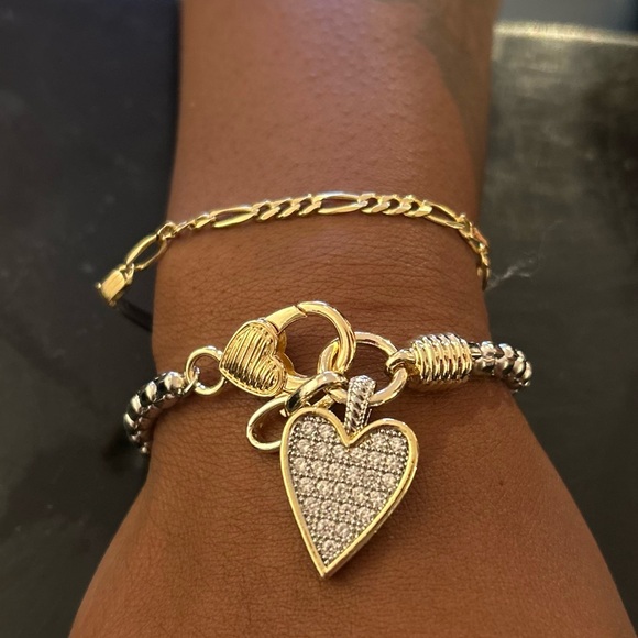 Heart Charm bracelet - Picture 1 of 2